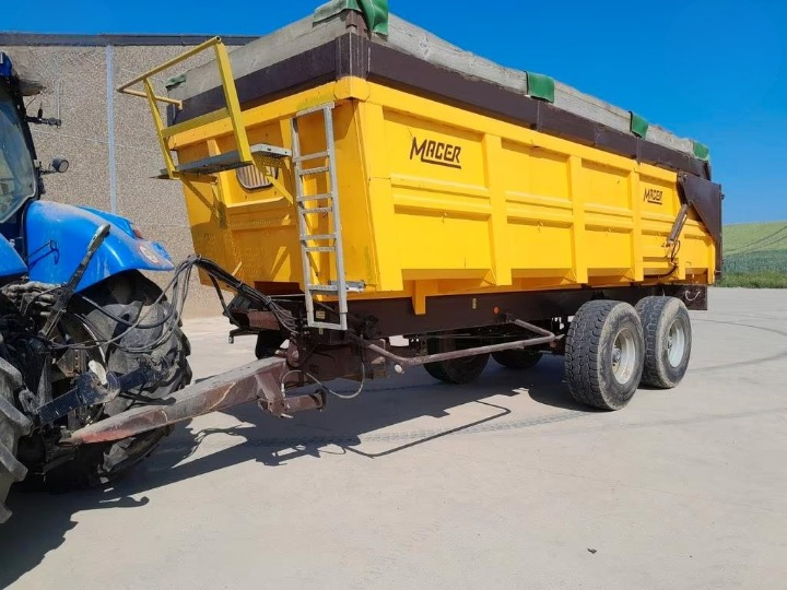 Benne basculante MACER 16T
