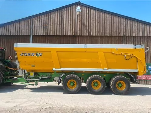 Benne Joskin Trans Space 8000/27