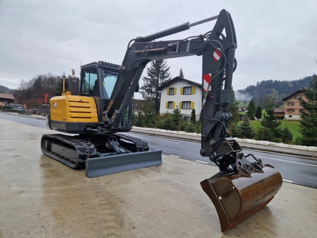 Volvo EC55C