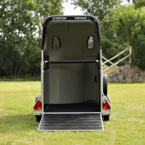 Van chevaux Cheval Liberté – 2 essieux – PTAC 1600 kg – Aluminium