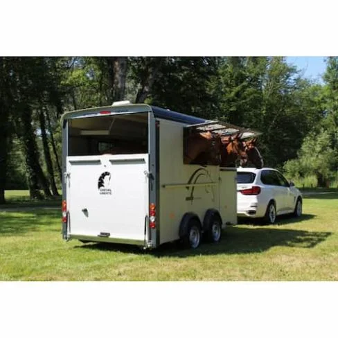 Van chevaux Cheval Liberté – 2 essieux – PTAC 3000 kg
