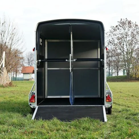 Van chevaux Cheval Liberté – 2 essieux – PTAC 2600 kg – Roues 14″