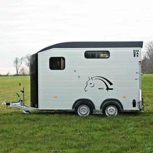 Van chevaux Cheval Liberté – 2 essieux – PTAC 2600 kg – Roues 14″
